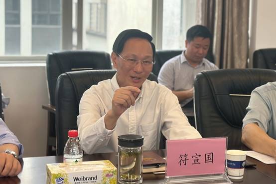 说明: J:\5.ylzz总站线路检测中心（2022年11月始）\照片\【20230512】符宣国书记调研学院人才工作\精选\微信图片_20230515112754.jpg